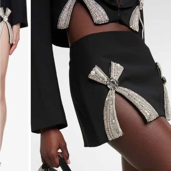 AREA NYC Black Deco Bow Slit Miniskirt - NWT- size 6 - Picture 3 of 17